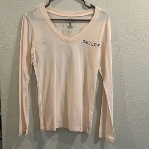 Women’s light weight long sleeve pink Salt Life shirt